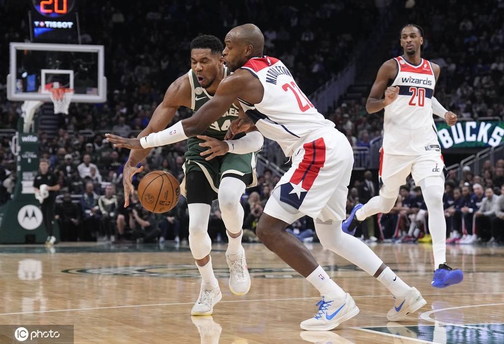 字母哥37分14板5助库兹马12分 雄鹿大胜奇才